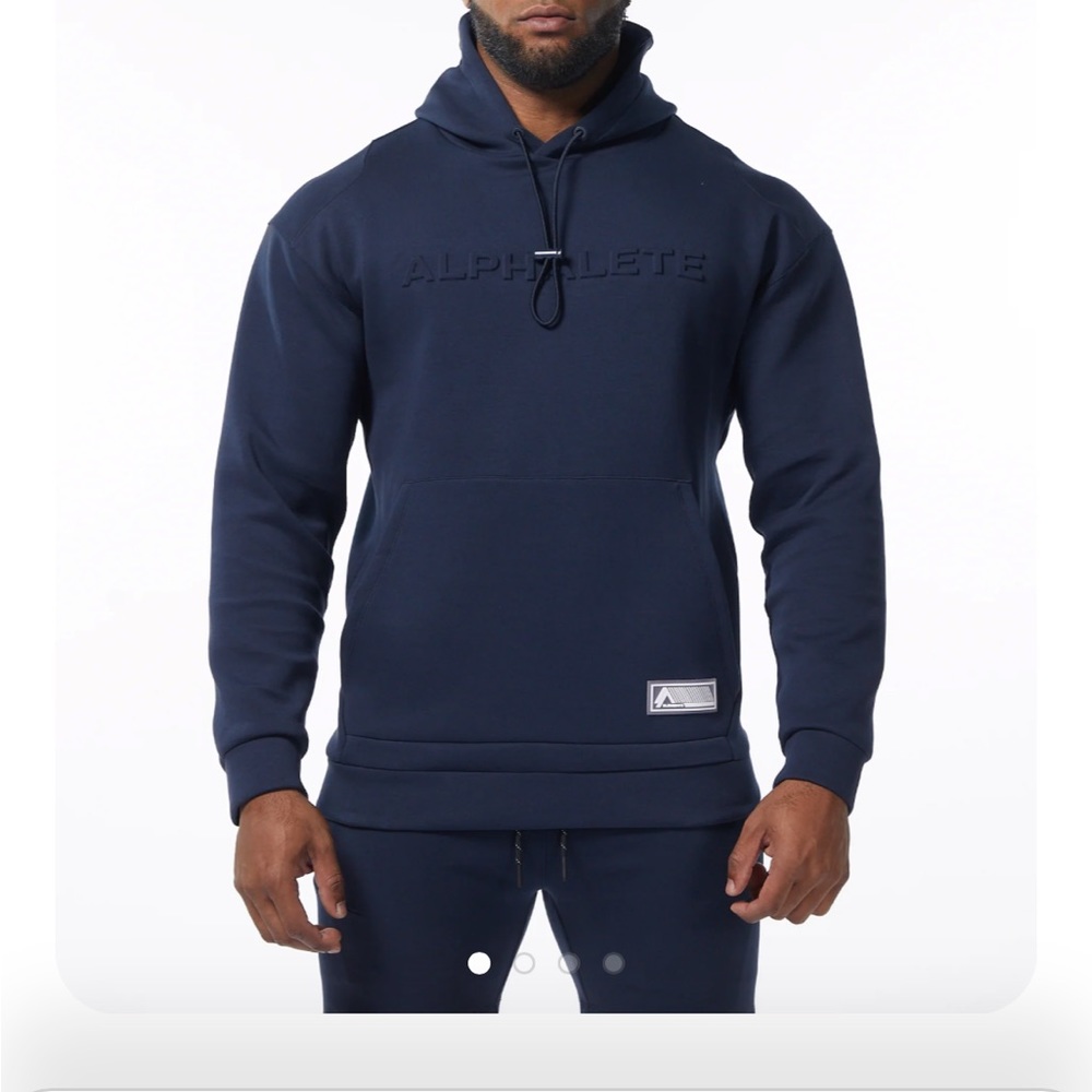 Alphalete Men’s navy blue hoodie
